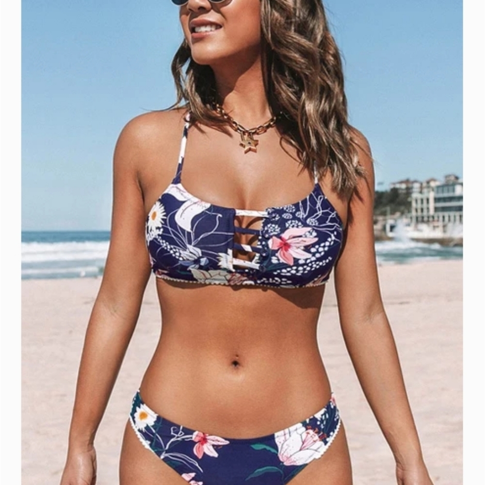 Cupshe Bikini